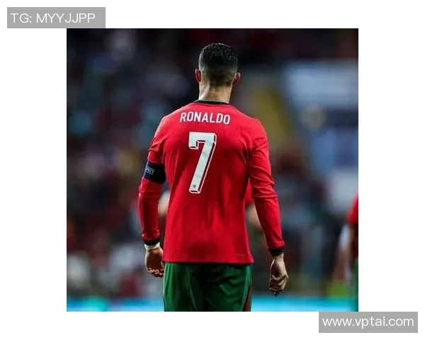 可爱球星头像足球情侣头像C罗萌趣风格分享